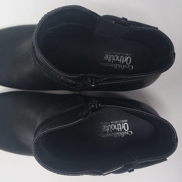 Croft & Barrow Bertha Black Ortholite Black Ankle Boots size 7.5 M - Picture 4 of 9